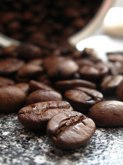 コーヒーを飲めば飲むほど、死亡リスクが低くなる